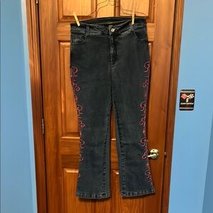 Denim 24/7 jeans with embroidered legs